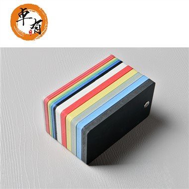 Weiße PVC-Folie zur Dekoration