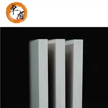 Extrudierte PVC-Platte